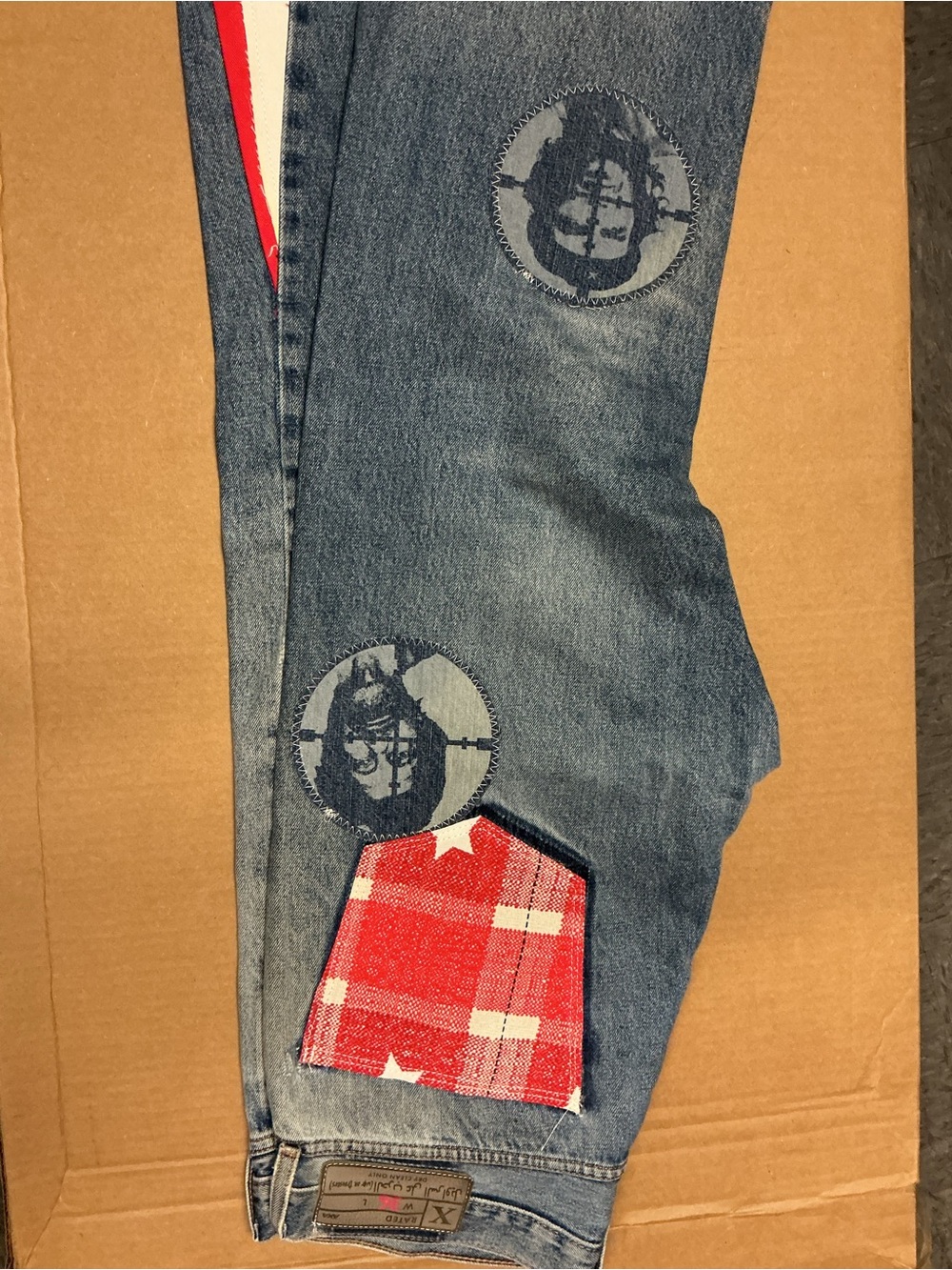 Men's Patchwork Blue Denim Jeans with Red Plaid Accent